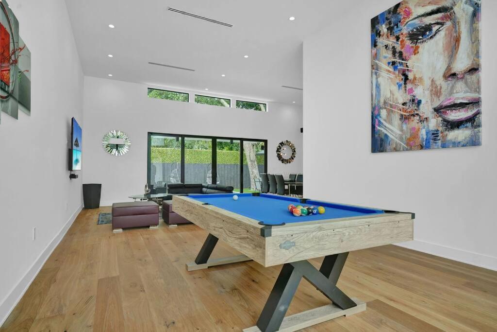 Design House -Heated Pool -Big Yard -Gated Parking Villa Маями Екстериор снимка